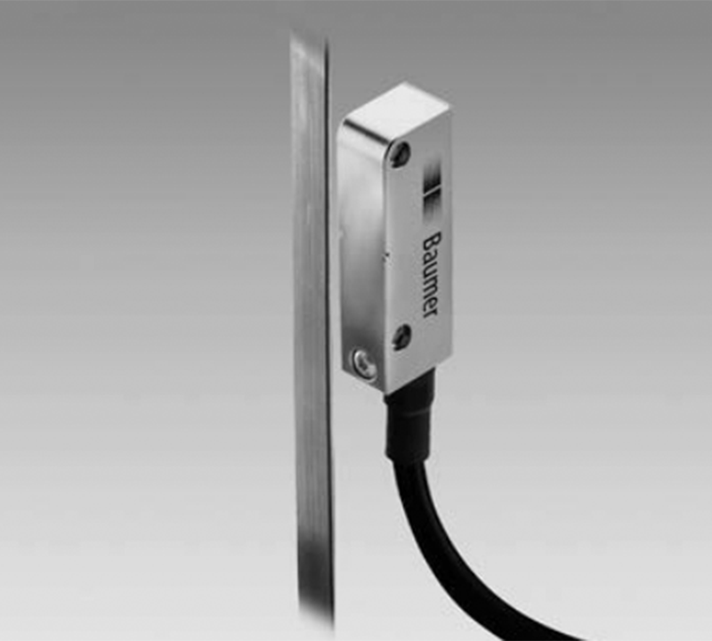 linear-encoders-without-bearings-incremental-baumer-mil10