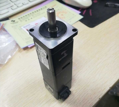 SMT Fuji NXT SAM686 SERVO MOTOR XP243 XP242