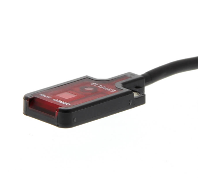 Diffuse Reflective Sensor Omron E3T-FL13 2M