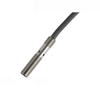 Inductive Sensor Omron E2E-S05S12-WC-B1 2M