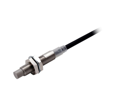 Inductive Sensor PNP Omron E2E-X4MB1TL8 2M