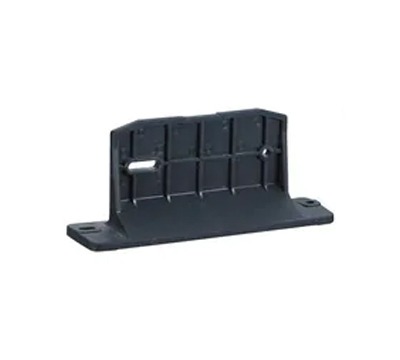 Securing bracket for plastic clamp set